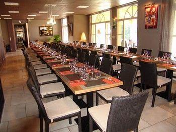 Brit Hotel Du Golf Le Lodge Salies-de-Bearn Bagian luar foto