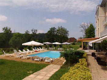 Brit Hotel Du Golf Le Lodge Salies-de-Bearn Bagian luar foto
