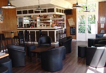 Brit Hotel Du Golf Le Lodge Salies-de-Bearn Bagian luar foto